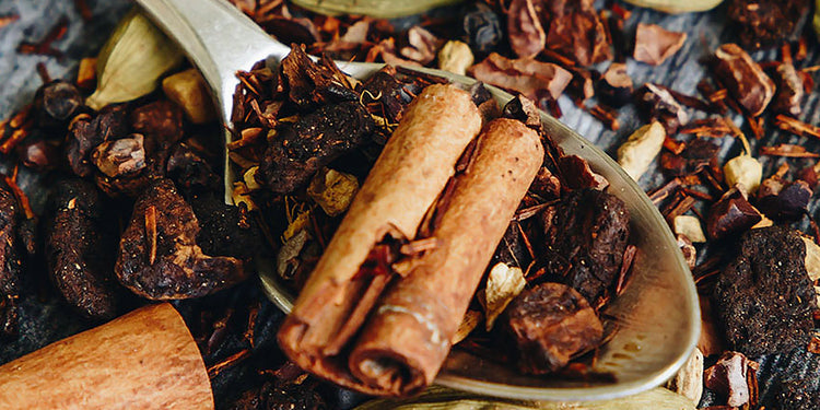 a mixture of rooibos spices and dried tea leaves